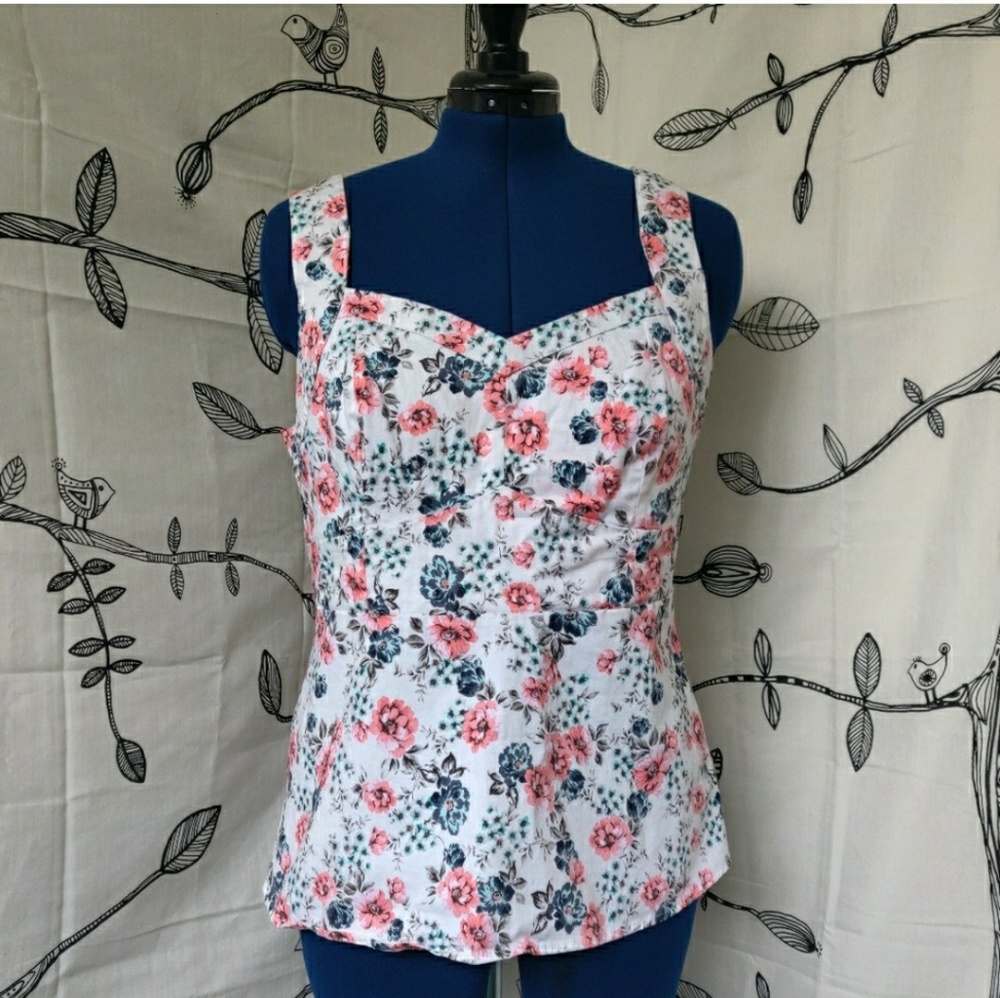 Torrid - Floral top